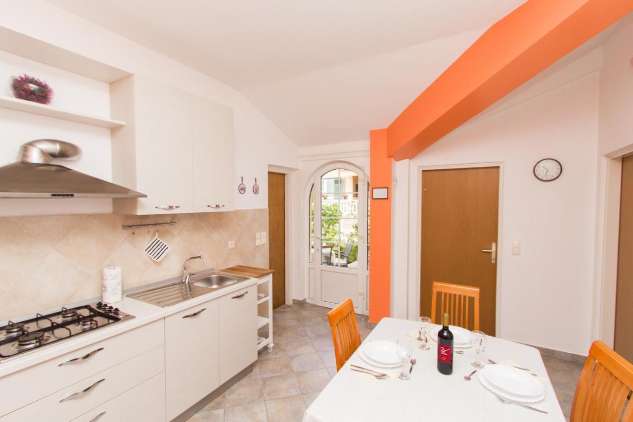 Apartments Lupus Vodice Exterior photo