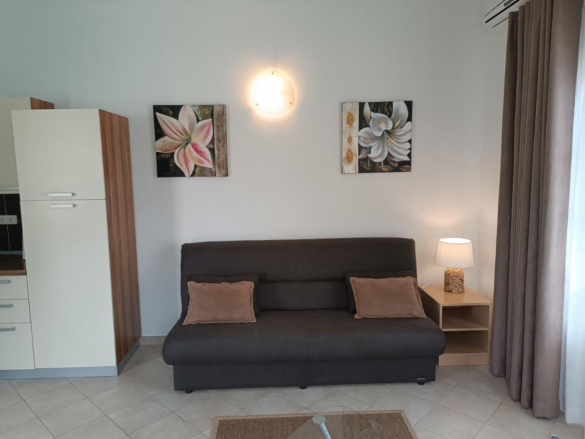 Apartments Lupus Vodice Exterior photo
